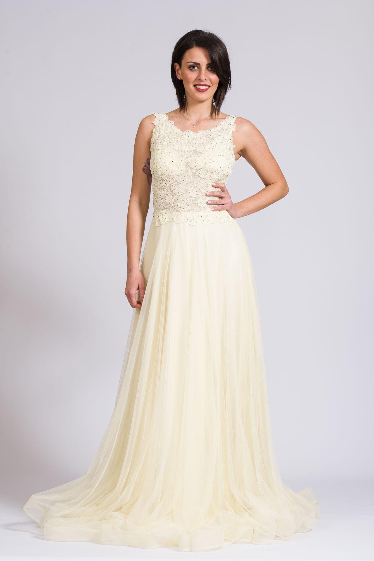 Abito lungo con corpetto di pizzo.<BR/> ANT7043 GIALLO ANTILLE ELEGANCE