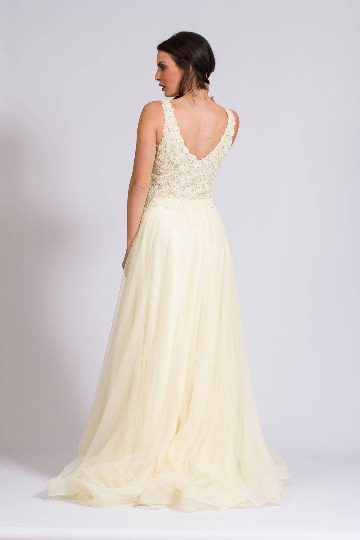 Abito lungo con corpetto di pizzo.<BR/> ANT7043 GIALLO ANTILLE ELEGANCE