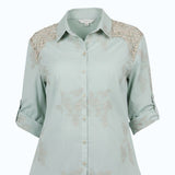 Camicia Ricami Floreali e Inserti in Pizzo DALIA MENTA MARICLA 