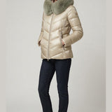 piumino a taglio diagonali con cappuccio in pelliccia LIN3503 CHAMPAGNE LINDAS 