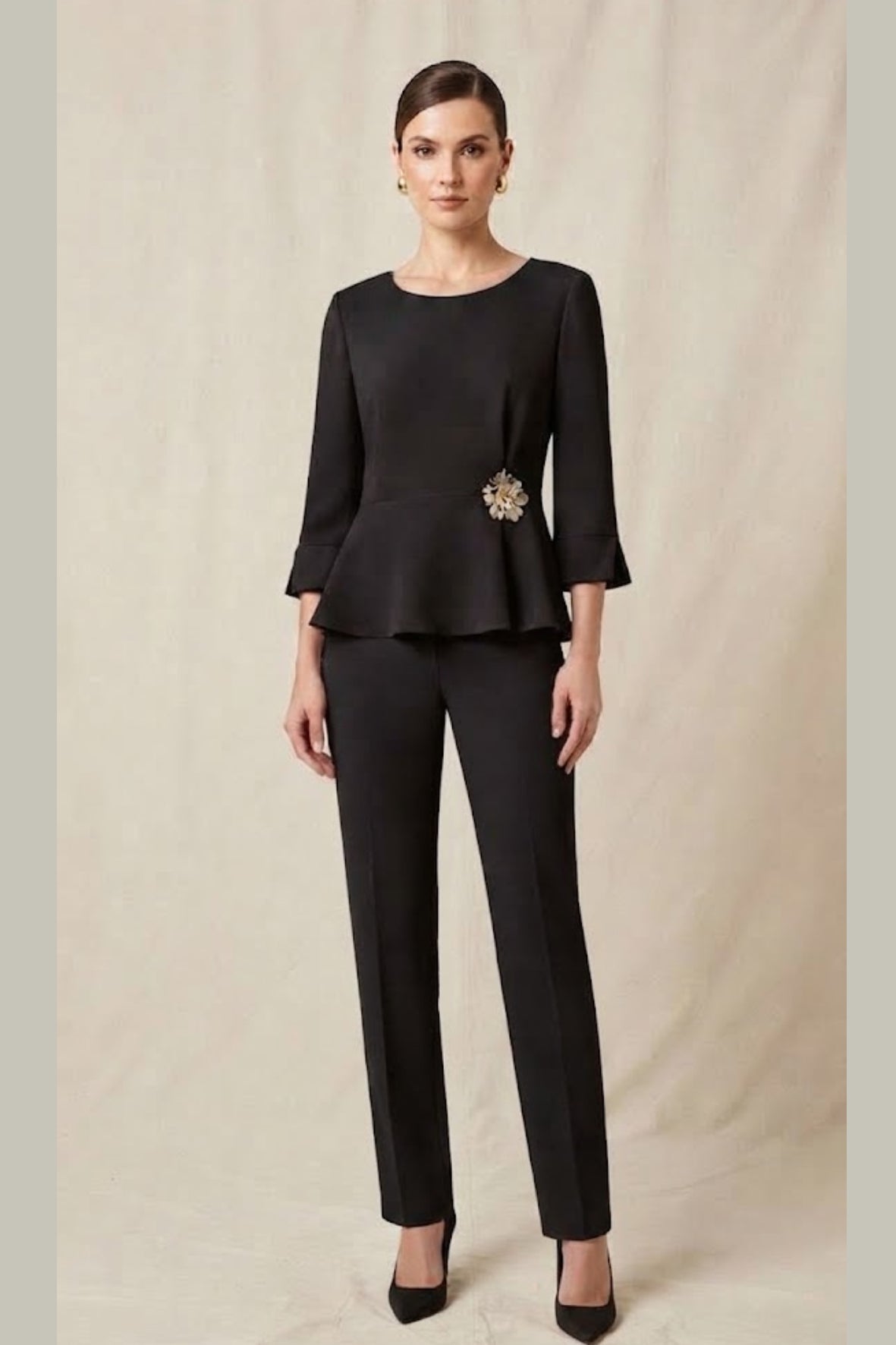 Completo Elegante con Blusa Peplum e Dettaglio Gioiello LIB26596 NERO MARICLA 