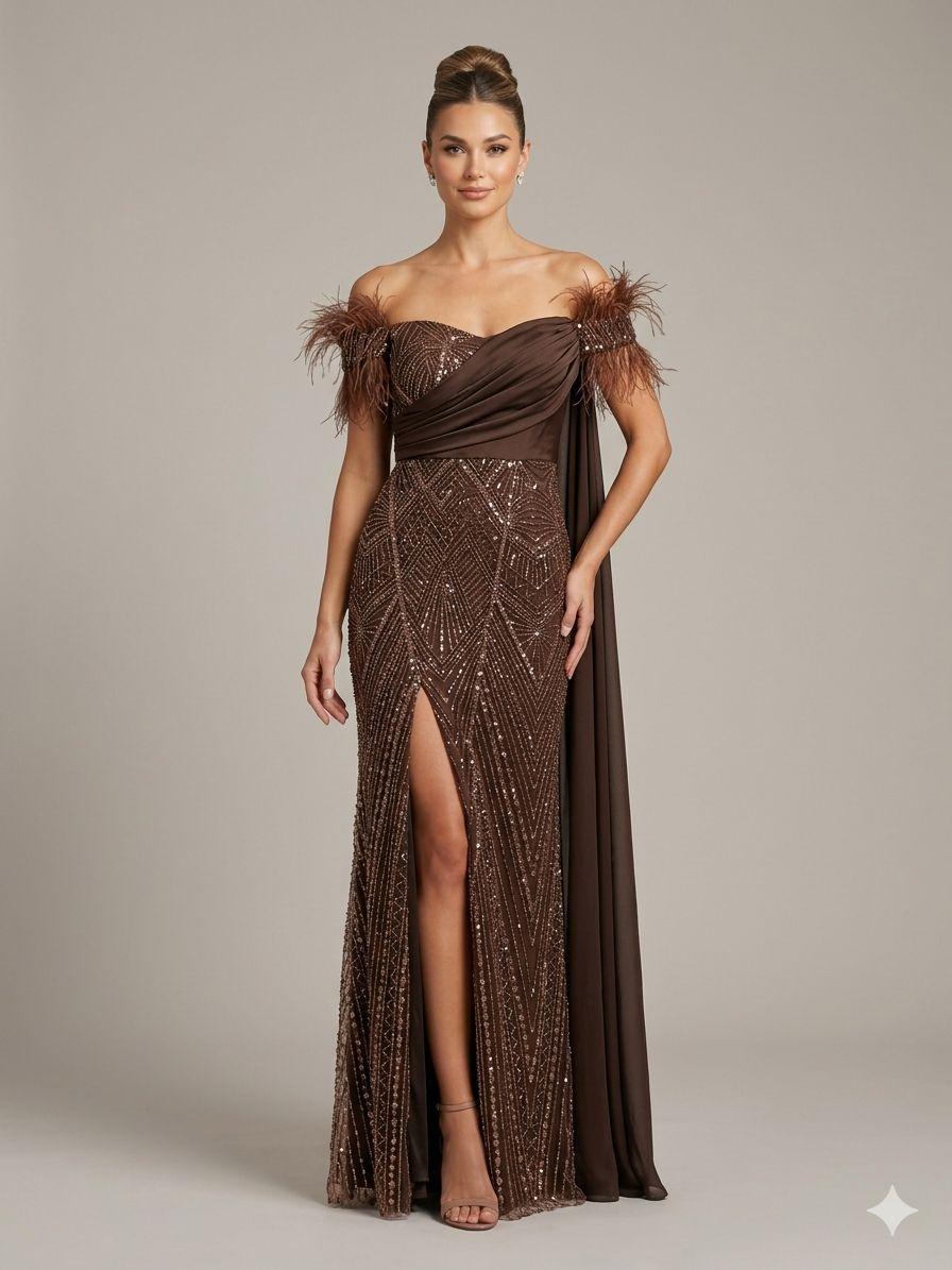 Abito lungo a sirena  con spacco e piume <BR/> KMK605 BRONZO MARICLA ELEGANCE 