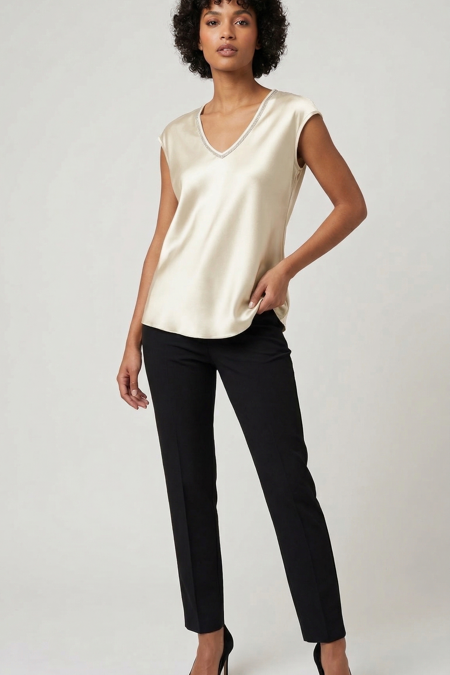 canotta punta strass DB10915 CREMA MARICLA 