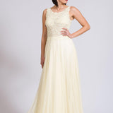 Abito lungo con corpetto di pizzo.<BR/> ANT7043 GIALLO ANTILLE ELEGANCE 