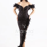 abito lungo scollo omerale spacco e piume SS23100 NERO MARICLA ELEGANCE 