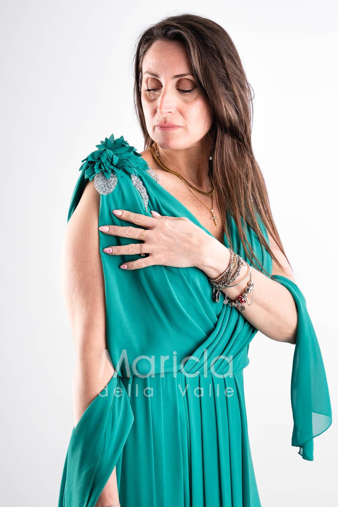 abito lungo con fiori spalla e strass GC3874 SMERALDO GIGLI CERIMONIA 