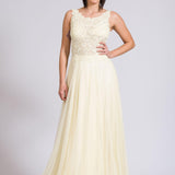 Abito lungo con corpetto di pizzo.<BR/> ANT7043 GIALLO ANTILLE ELEGANCE 