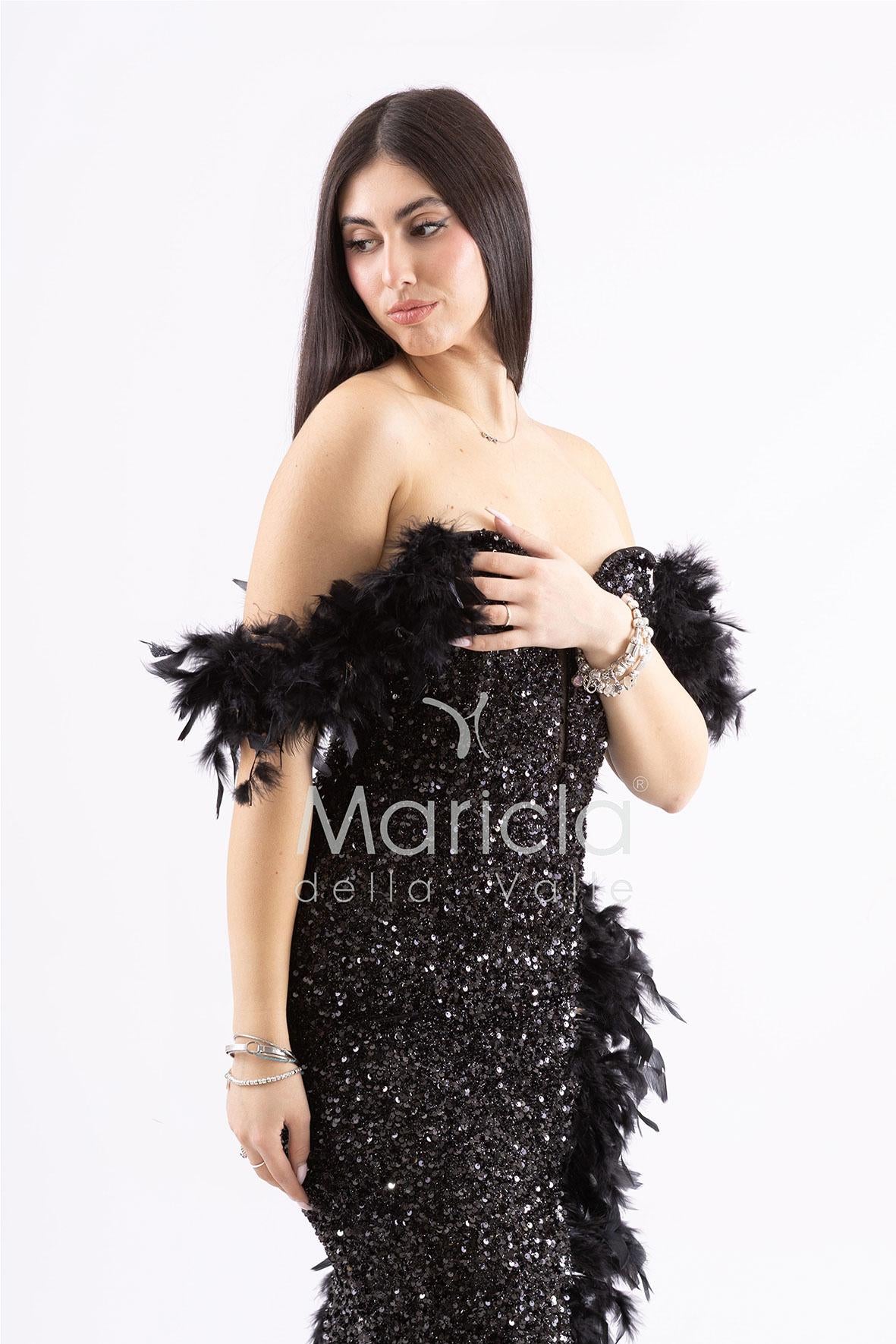 abito lungo scollo omerale spacco e piume SS23100 NERO MARICLA ELEGANCE 