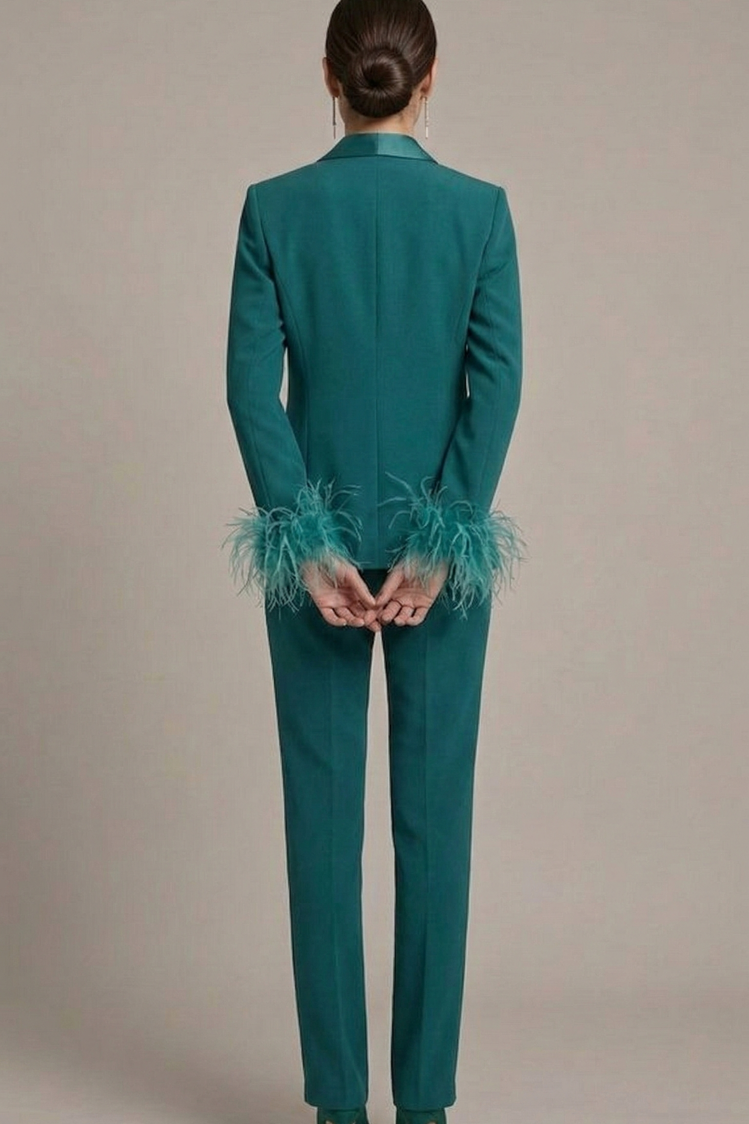 tailleur con collo raso e piume NC1426 PETROLIO MARICLA ELEGANCE 