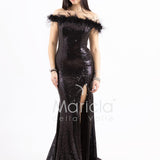abito lungo in paillettes e scollatura in piume FP883015 NERO MARICLA ELEGANCE 