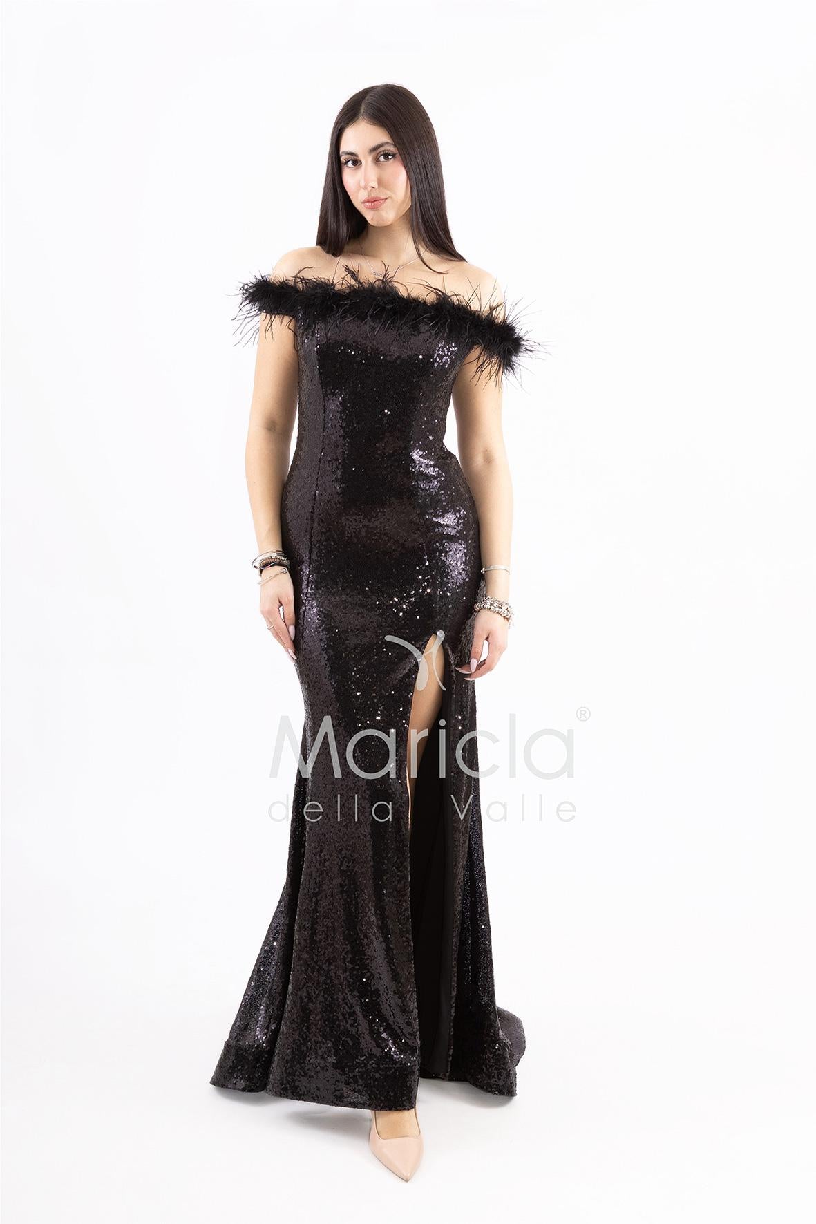 abito lungo in paillettes e scollatura in piume FP883015 NERO MARICLA ELEGANCE 