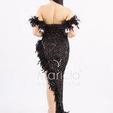 abito lungo scollo omerale spacco e piume SS23100 NERO MARICLA ELEGANCE 
