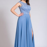 Abito lungo con corpetto ricamato in macramè. ANT1752AT INDACO ANTILLE ELEGANCE 