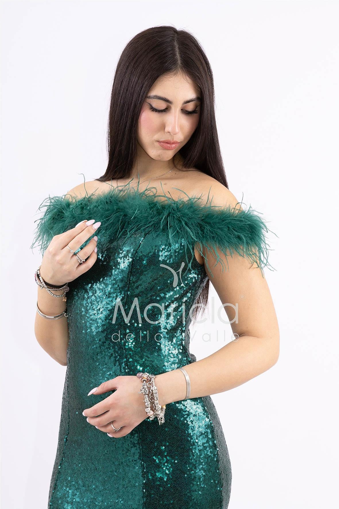 abito lungo in paillettes e scollatura in piume FP883015 VERDE MARICLA ELEGANCE 