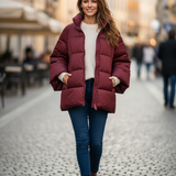 Piumino Corto Oversize con Maniche Ample AZ6837 BORDO MARICLA 