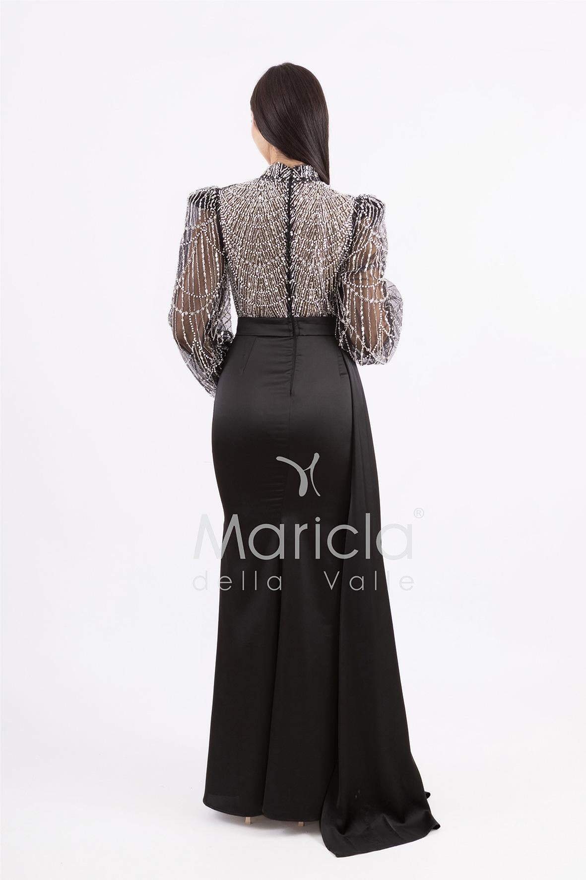 Abito sirena con corpetto ricamato e drappeggio al lato FP512352 NERO MARICLA ELEGANCE 